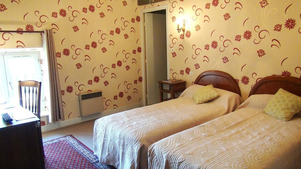 Hotel Le Clos Du Montvinage Étréaupont Szoba fotó