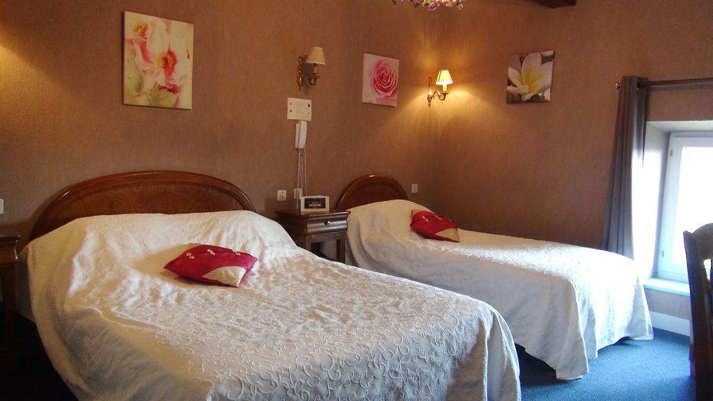 Hotel Le Clos Du Montvinage Étréaupont Szoba fotó