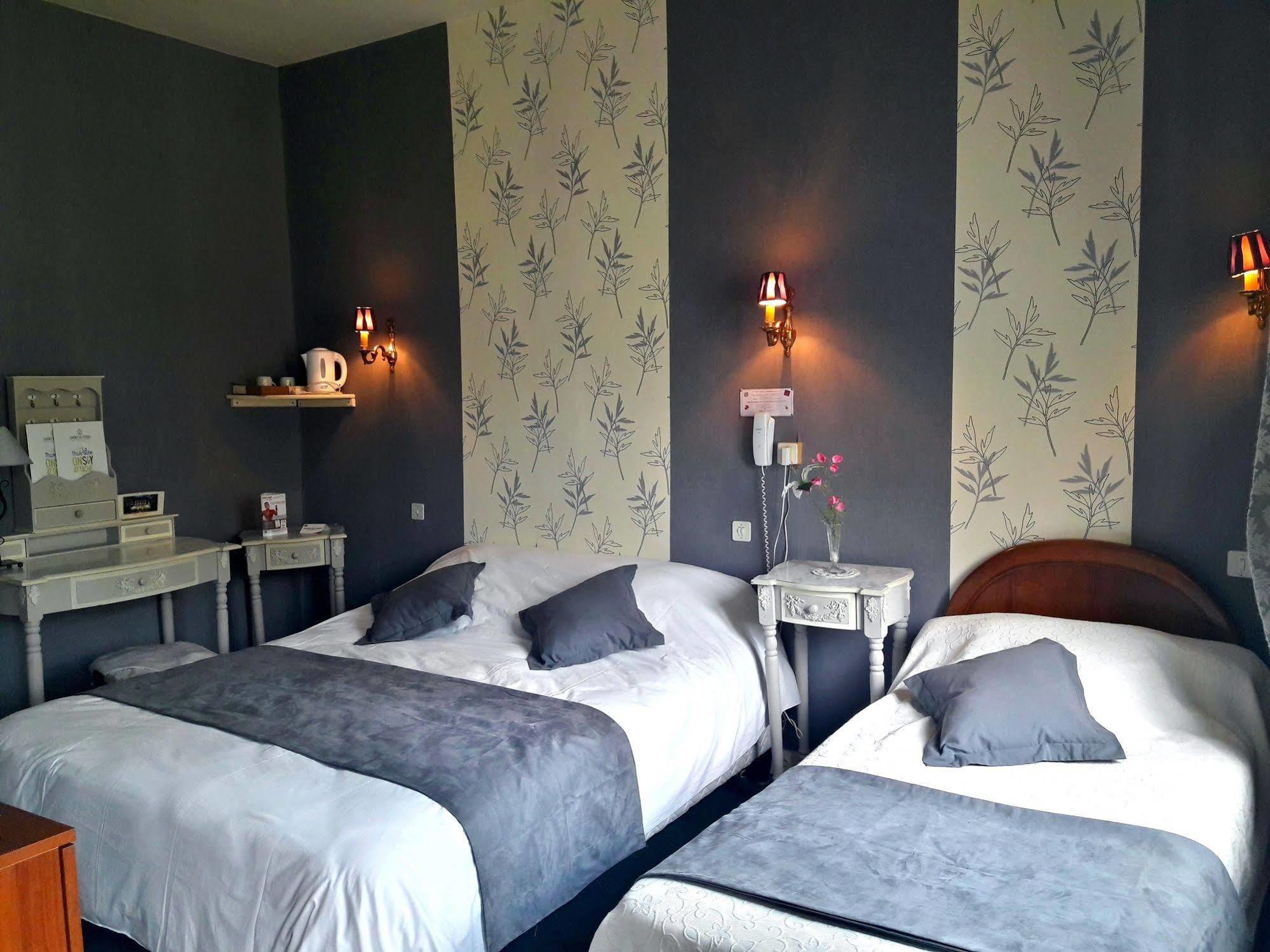 Hotel Le Clos Du Montvinage Étréaupont Kültér fotó